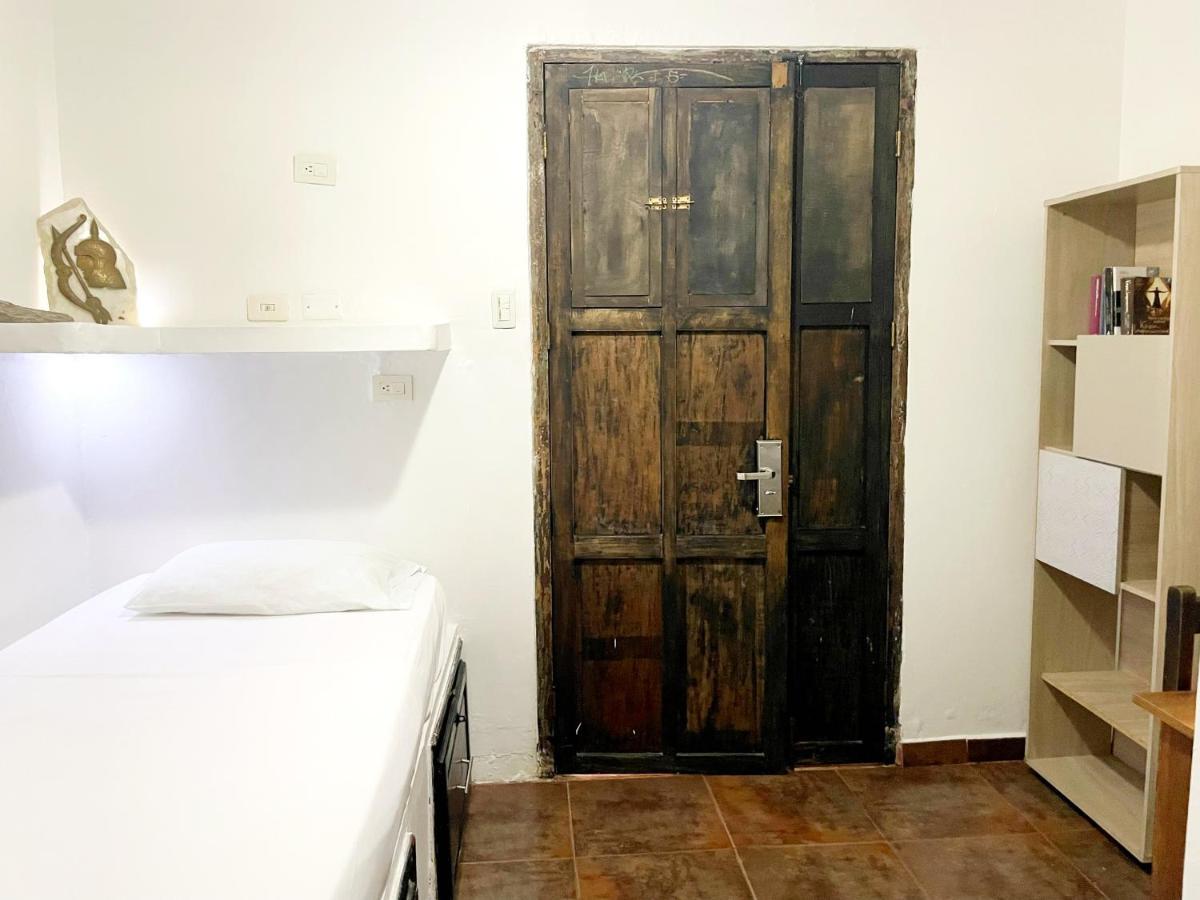 Casa Mama Waldy Hostel Cartagena Exteriér fotografie